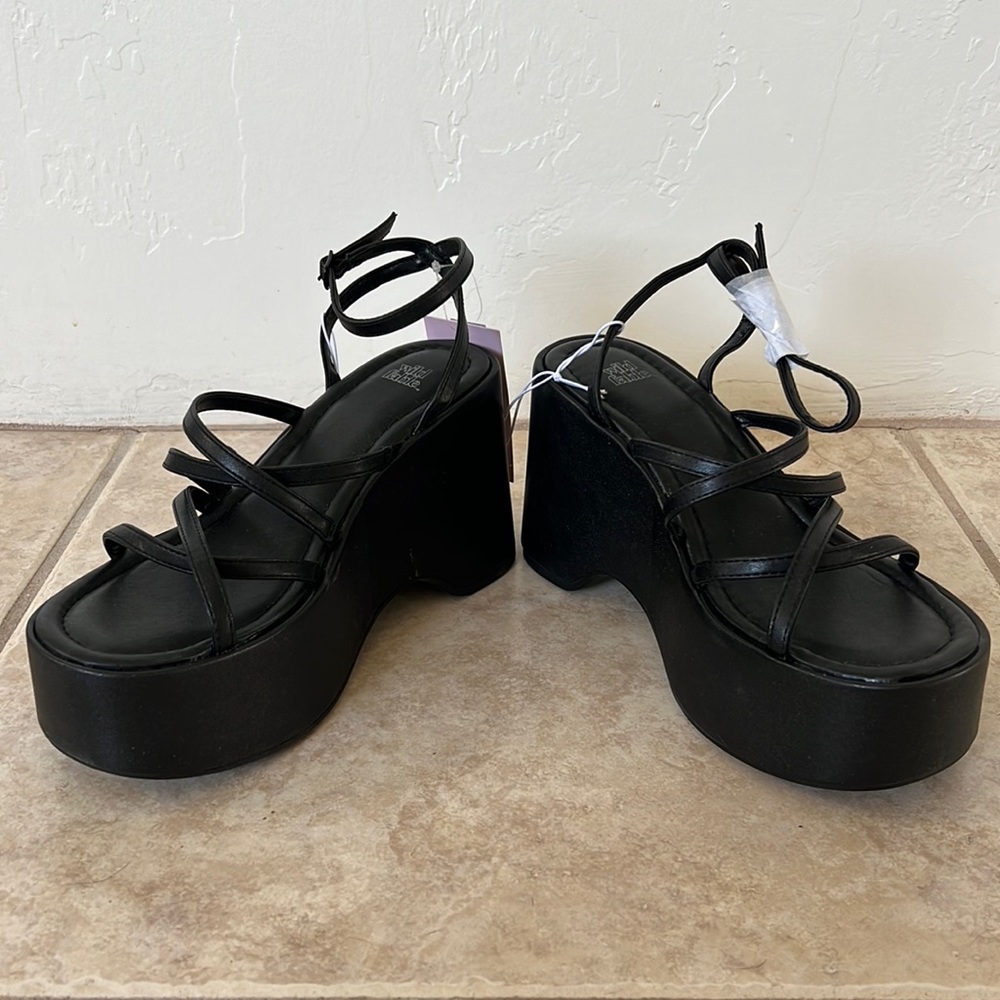 Wild Fable black platform strap heels